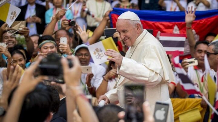 البابا فرنسيس يوجه رسالة فيديو إلى شباب تايلاند