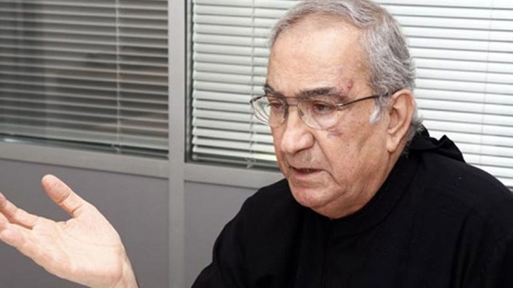 الأب يوسف مونّس: إنّ السّماء لن تترك لبنان