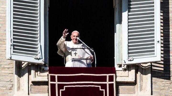 البابا فرنسيس: القداسة هي أن نحرس محبة الله التي وهبنا إياها ونمنحها للآخرين