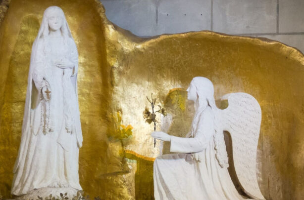 رسائل الظهورات والإيحاءات الشخصيّة