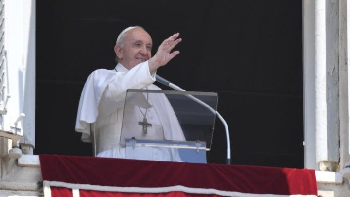 البابا فرنسيس يتلو صلاة التبشير الملائكي Vatican Media 1