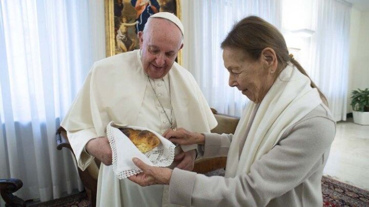 في يوم إحياء ذكرى ضحايا المحرقة البابا فرنسيس يلتقي مجددا الكاتبة إديت بروك