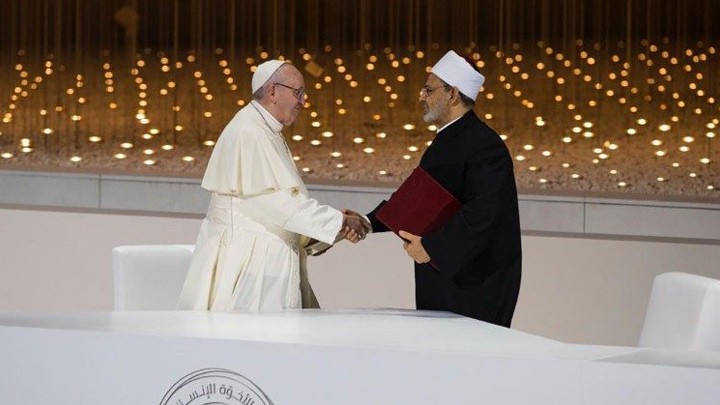 البابا فرنسيس والشّيخ أحمد الطّيّب يحييان اليوم ذكرى اليوم العالميّ الثّاني للأخوّة الإنسانيّة