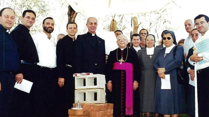 المطران يوسف حتّي إلى البيت السّماويّ!