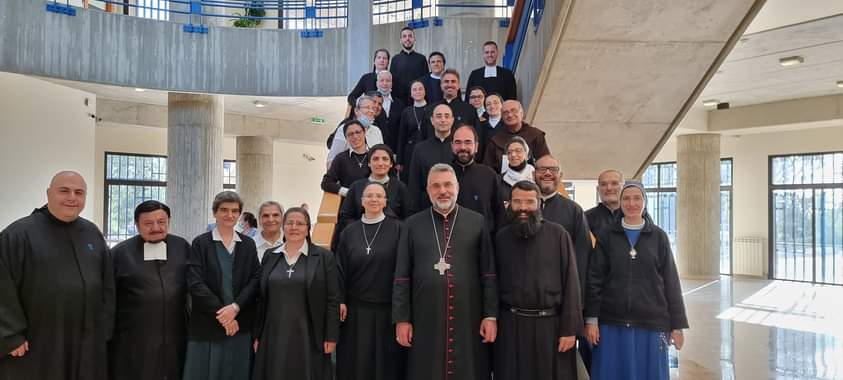 سويف في لقاء مع المكرّسين: الوحدة بين الاكليروس والعلمانيين جوهرية وأساسية