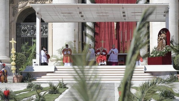 البابا فرنسيس في الشّعانين لنسِر نحو عيد الفصح بمغفرة يسوع