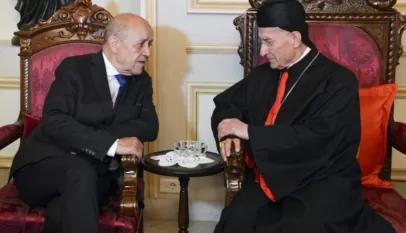 وزير الخارجية الفرنسية الأسبق جان ايف لودريان يزور بكركي موفداً من الرئيس الفرنسي