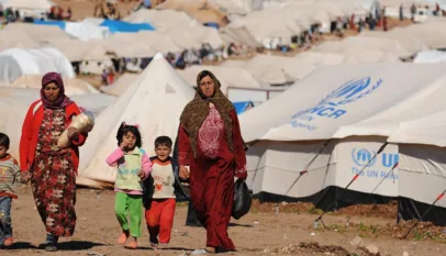 السفير البابوي في دمشق: الظروف غير مواتية لعودة اللاجئين السوريين