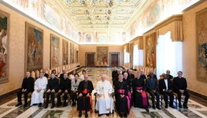 البابا يستقبل أعضاء اللجنة الحبرية البيبلية في ختام أعمال جمعيتهم العامة السنوية (VATICAN MEDIA Divisione Foto)