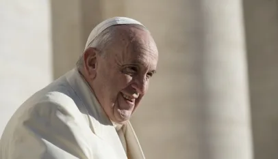 البابا فرنسيس يقوم بزيارة رسولية إلى إندونيسيا، بابوا غينيا الجديدة، تيمور الشرقية وسنغافورة