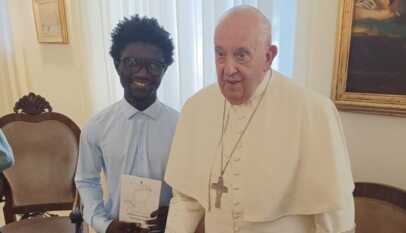 إبراهيما: البابا يصلّي من أجل الذين يبحثون عن الخلاص إبراهيما: البابا يصلّي من أجل الذين يبحثون عن الخلاص