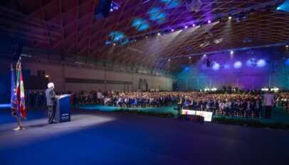 رسالة البابا فرنسيس إلى المشاركين في لقاء الصداقة بين الشعوب في ريميني (ANSA)