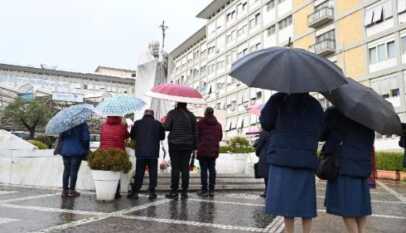 البابا قضى ليلة هادئة (ANSA)