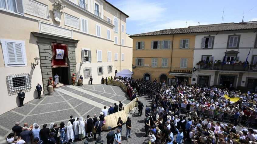 (@Vatican Media)